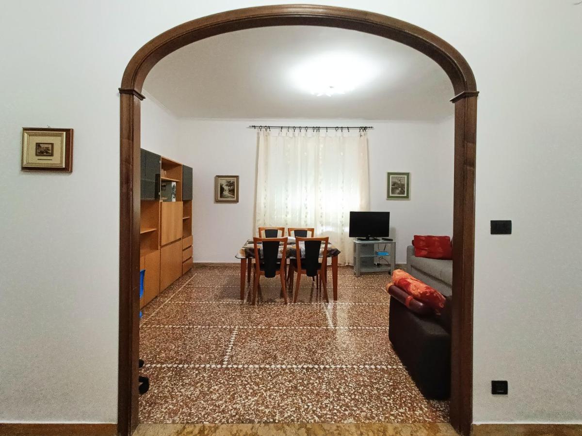 San Martino Appartament Con Parcheggio Privato Cenova Dış mekan fotoğraf