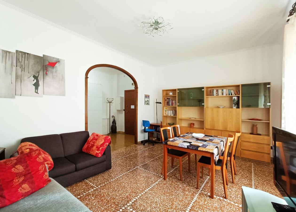 San Martino Appartament Con Parcheggio Privato Cenova Dış mekan fotoğraf